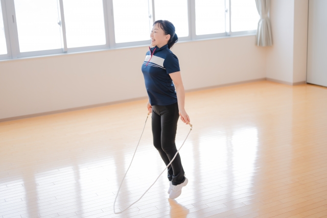 縄跳びでふくらはぎが痛くなる原因と効果的な対処法【完全ガイド】